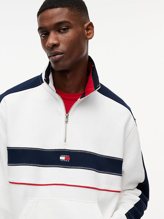 Colour-Blocked Quarter-Zip Relaxed Sweatshirt
