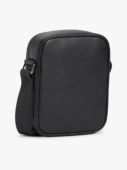 Pebble Grain Crossbody Reporter Bag