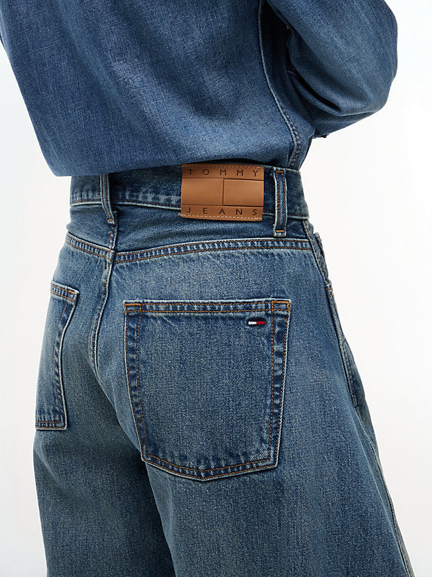 Twisted Seam Mid Rise Barrel Jeans