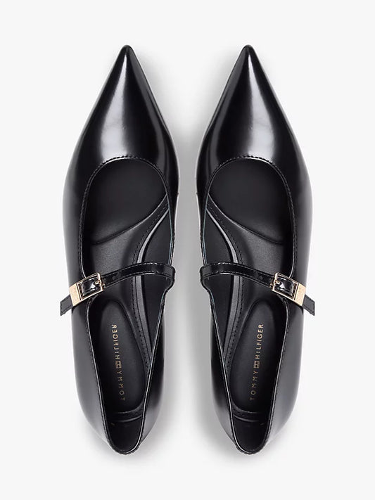 Shiny Leather Buckle Pointed Toe Heels