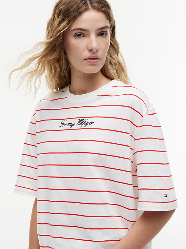 Logo Embroidery Relaxed Crew Neck T-Shirt