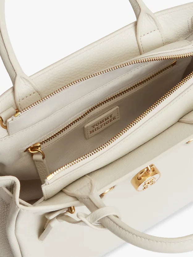 The American Icon Leather Tote Bag