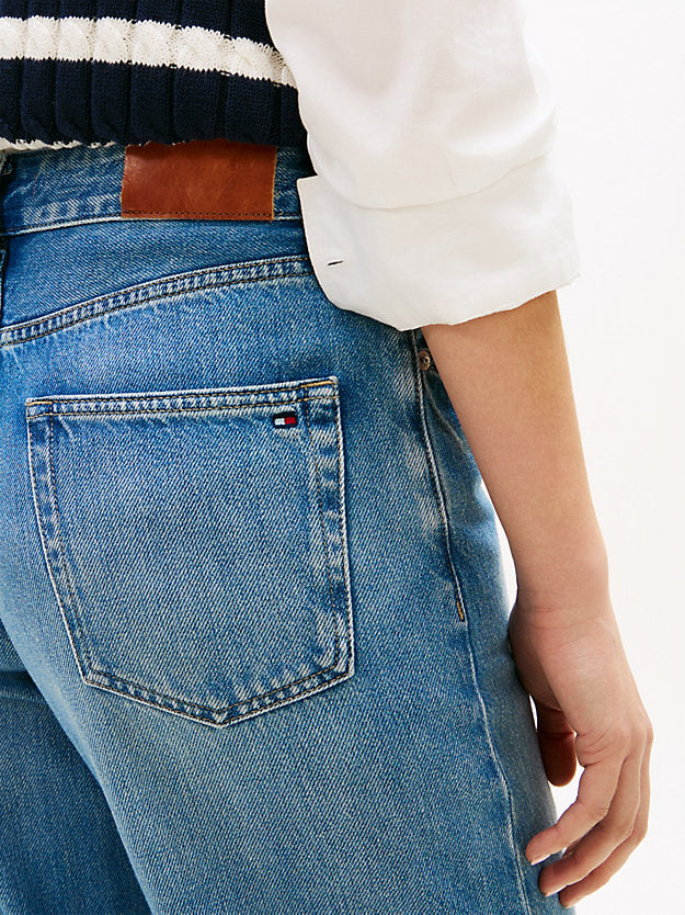Mid Rise Loose Straight Leg Jeans