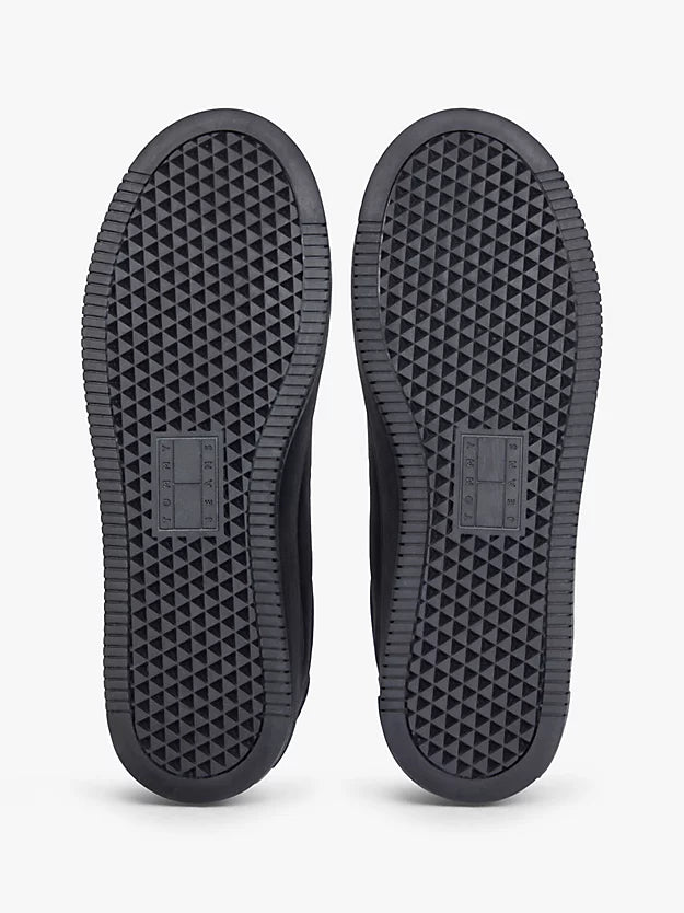 Essential Logo Platform Trainers WiLeather