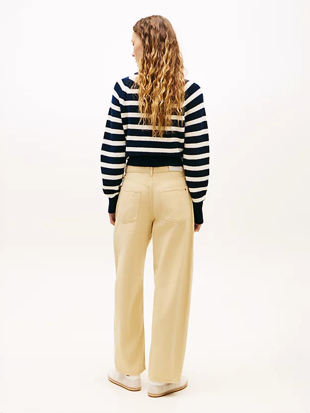 Mid Rise Barrel Leg Jeans