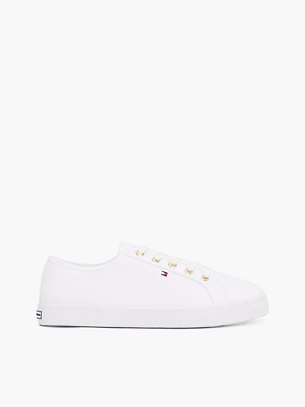Essential Nautical Trainers
